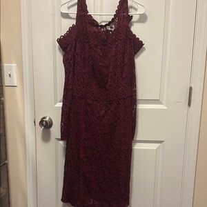 Elegant Burgundy Lace Dress